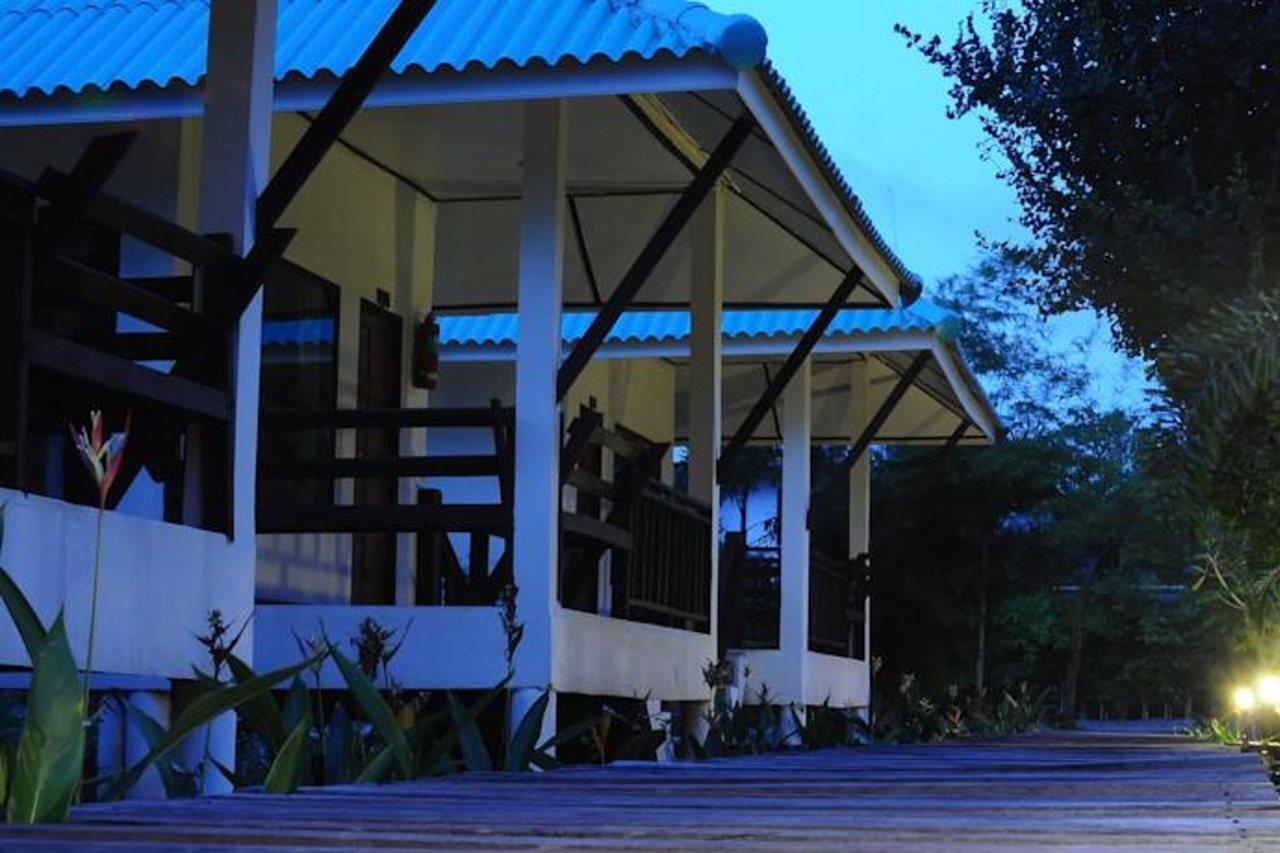 N.T. Lanta Resort Ko Lanta Exterior foto