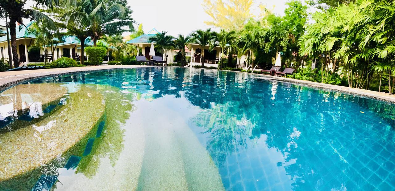 N.T. Lanta Resort Ko Lanta Exterior foto